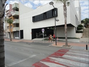 El Centro de Día de La Nucía está ubicado en al avenida Carretera, junto Supermercado Más y Más