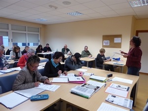Clase de Español para Extranjeros de la Esc. Adultos de La Nucía
