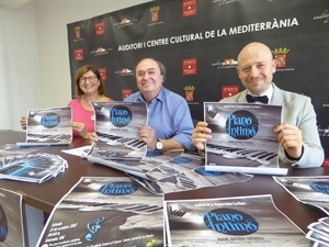 Presentación del concierto con Lina Cano, pta. AECC La Nucía, Isaac Itsván Székely, pianista y Pedro Lloret, concejal de Cultura