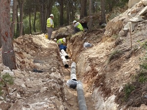 En total se han instalado 52 metros de tubería