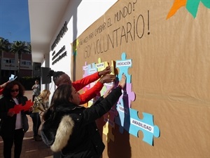 El mural representa la importancia del trabajo en equipo