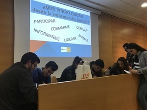 Son corresponsales "bidireccionales", transmiten las inquietudes de los jóvenes al Ayuntamiento y comunican a los jóvenes todas las actividades del Centre Juvenil