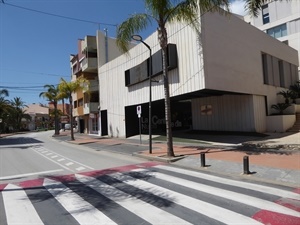 El Centro de Día está ubicado en el carrer Carretera