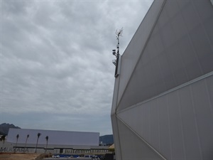 La estación meteo está situada en la cubierta del Estadi Olímpic