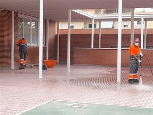 Actuación en el patio del Colegio Sant Rafel