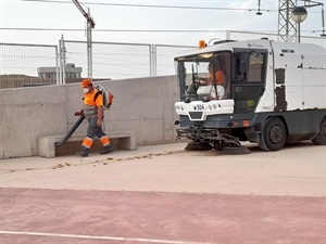 Barredera en el patio del Colegio Muixara